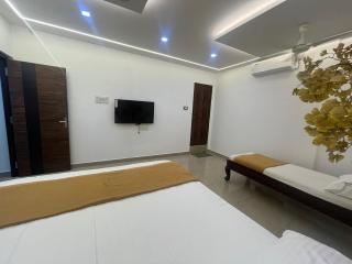 Sakthi Guest House - 4