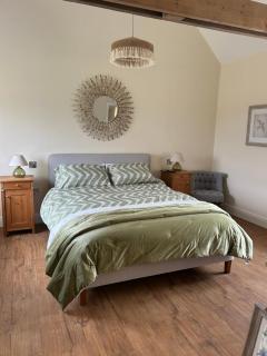 High Shilford Barn - 1