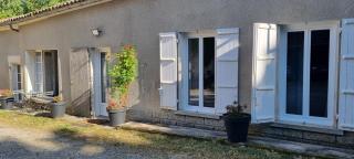 Réole Gîte familial au calme - parc, piscine & parking - 1