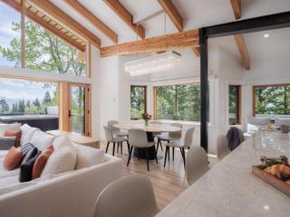 RMR: Summit Chalet Home in Teton Village - 6