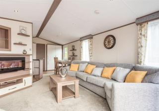 Woodland 18 Hot tub Lodge - Fort Augustus - 8