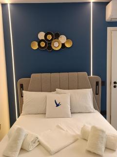 Hera Elegant Suite by Zeus Suites - 8