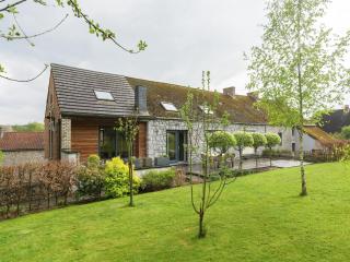 Cozy Bedrooms Cottage, Soumoy - 5