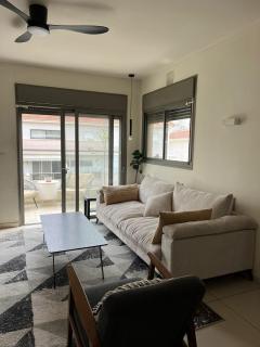 The Urban Retreat by IsrApart - Ra‘ananna - 6