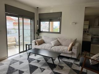 The Urban Retreat by IsrApart - 1