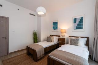 Two Bedroom Apartment by Otolo Homes with Free Yas Theme Park Tickets - Abu Dhabi - 9
