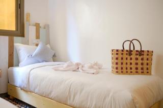 Aura Guest House - 8