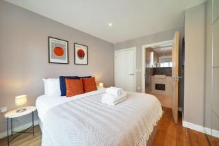 NEW Modern 2 Bed along River Thames in Wandsworth - 7