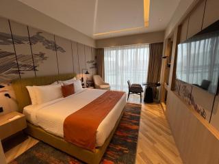 Ramada Encore by Wyndham Gurugram Dwarka Expressway - 6