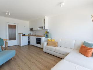 Studio Westcliff I with seaview by Interhome - 2