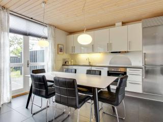 Apartment Lucjan - 800m from the sea by Interhome - Vejers Strand - 2