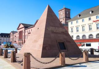 Rauszeit am Schlossplatz in Karlsruhe- APOLONIAliving - Karlsruhe - 2
