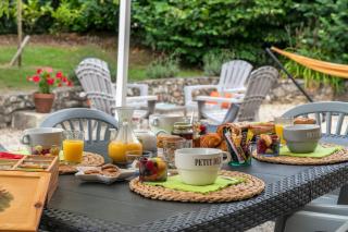 Maison De Charme Avec Sa Piscine - 9