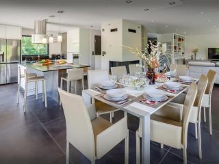 Chalet Lomatika - OVO Network - 2