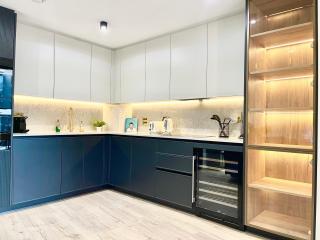 Promo Rate - Modern 2-Bed Clerkenwell Flat with Private Balcony near Farringdon, Shoreditch, Hoxton - 3