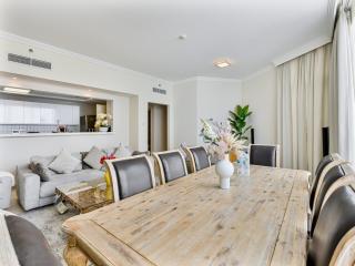 4BR Seafront Retreat with Private Beach Access - 7