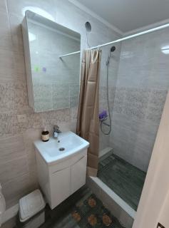 Квартира рядом пляж Золотой берег - 9