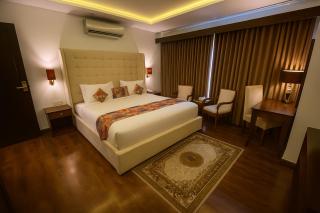 Grand Mongolia Hotel - 9