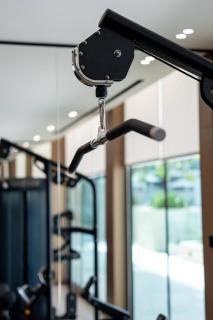 Newly Furnished Studio Haven in Binghatti Azure - 1