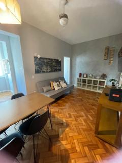 Estilo e Conforto em Copacabana posto 6 - 8