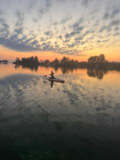 Современная квартира в новом комплексе возле Днепра - 0
