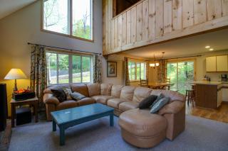 Spacious Home Adjacent to Mt Snow with Game Room! - 0