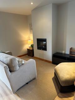 NEM Place, Modern Two-Bedroom Apartment Close to Galway City Centre - Galway - 1