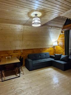 Cozy Cottage B - 4