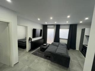 Schöne 3-Zimmer-Wohnung mit Klima am Stadtrand von Berlin - Blankenfelde - 2