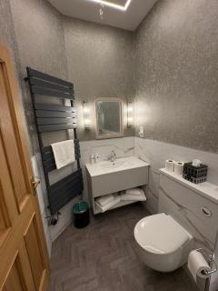 Heather Glen Country House - 8