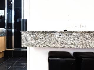 Entire Studio Apartment in St Kilda FREE PARKING WIFI BEACH WALK - 7