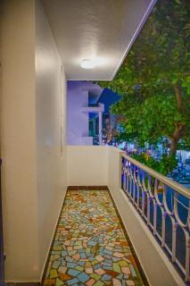 Maison Blanche DK - 9