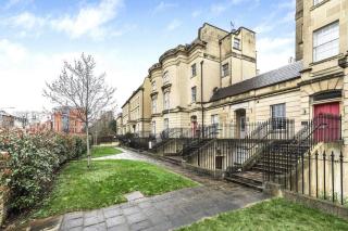 River & Hospital Base, Kings Road Retreat - 0