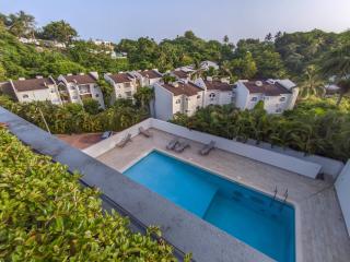 Beachside Apartment with Ocean View, Garden and 2 Swimming Pools - 0