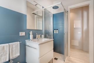 Marina Reef - sea view - 1