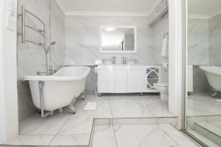 8 Bronze Beach Umhlanga Rocks - 6