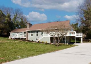 3BR Vacation Home Near UT & Downtown - 7