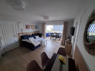 IDEAL FAMILIAS - Apartamento de 3 habitaciones completamente renovado - 9
