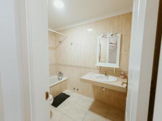 Spacious 2 BR Golden Apartment by Aqua Vista Tenerife - 1