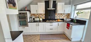 Home from Home near the beach - 8