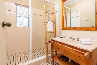 Welcome to Coconut Palms Unit 4 - 1