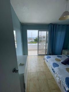 Cozy Seaside Duplex & Sea Views - 1