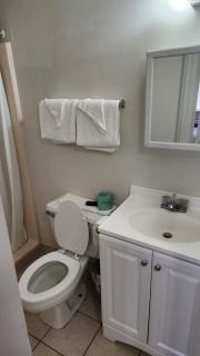 Stay Lodge of Charlotte - 2