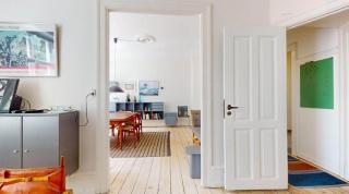 Charming 3-Room Apt - 6