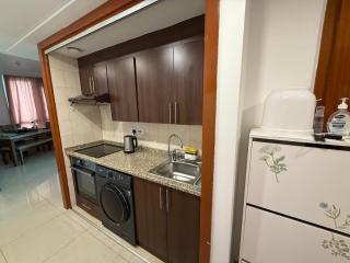 Sea View Retreat- Self Catering Apartment - Abu Dhabi - 5