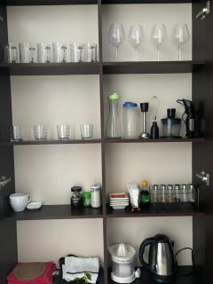 Acogedor Depto en centro Empresarial de Equipetrol - 8
