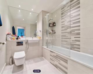 City Gateway Apartment - Green Quarter Southall Retreat - 5