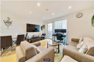 City Gateway Apartment - Green Quarter Southall Retreat - 3