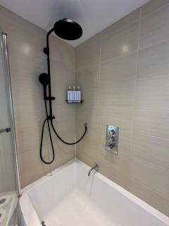 Modern Flat in Canary Wharf with Free Evening Parking - 5