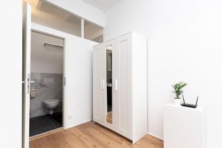 Best location, stylish and modern - 3